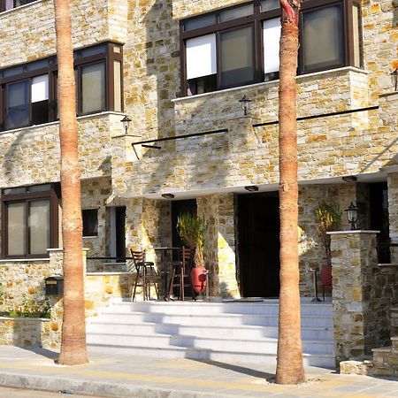 Hotel Vergi Oroklini Buitenkant foto