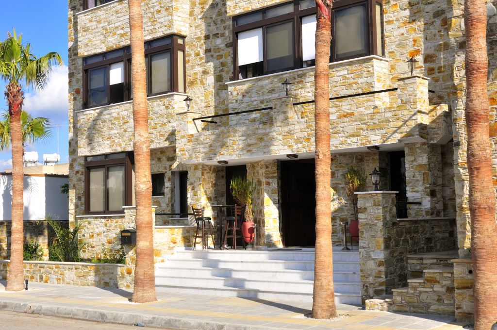 Hotel Vergi Oroklini Buitenkant foto