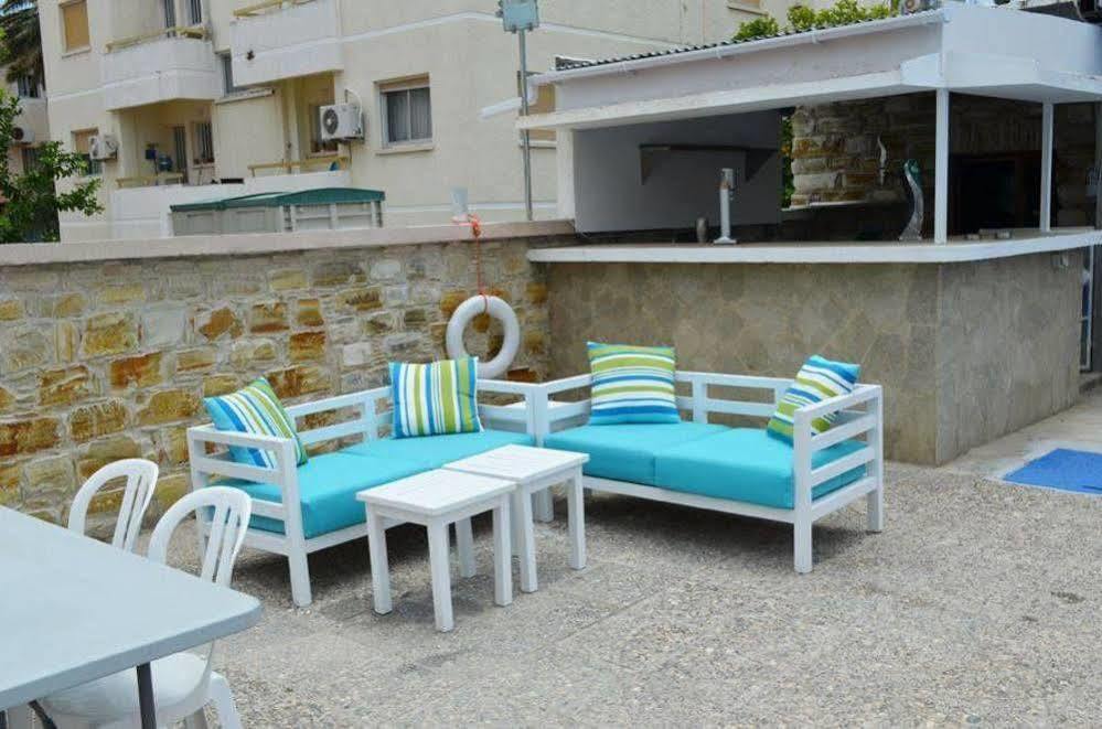 Hotel Vergi Oroklini Buitenkant foto